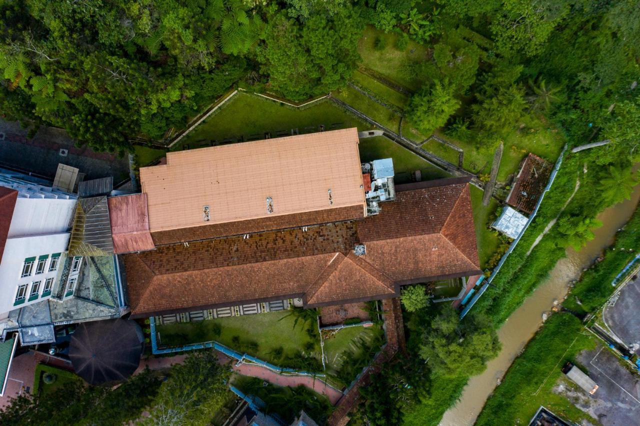 Century Pines Resort Cameron Highlands Eksteriør bilde